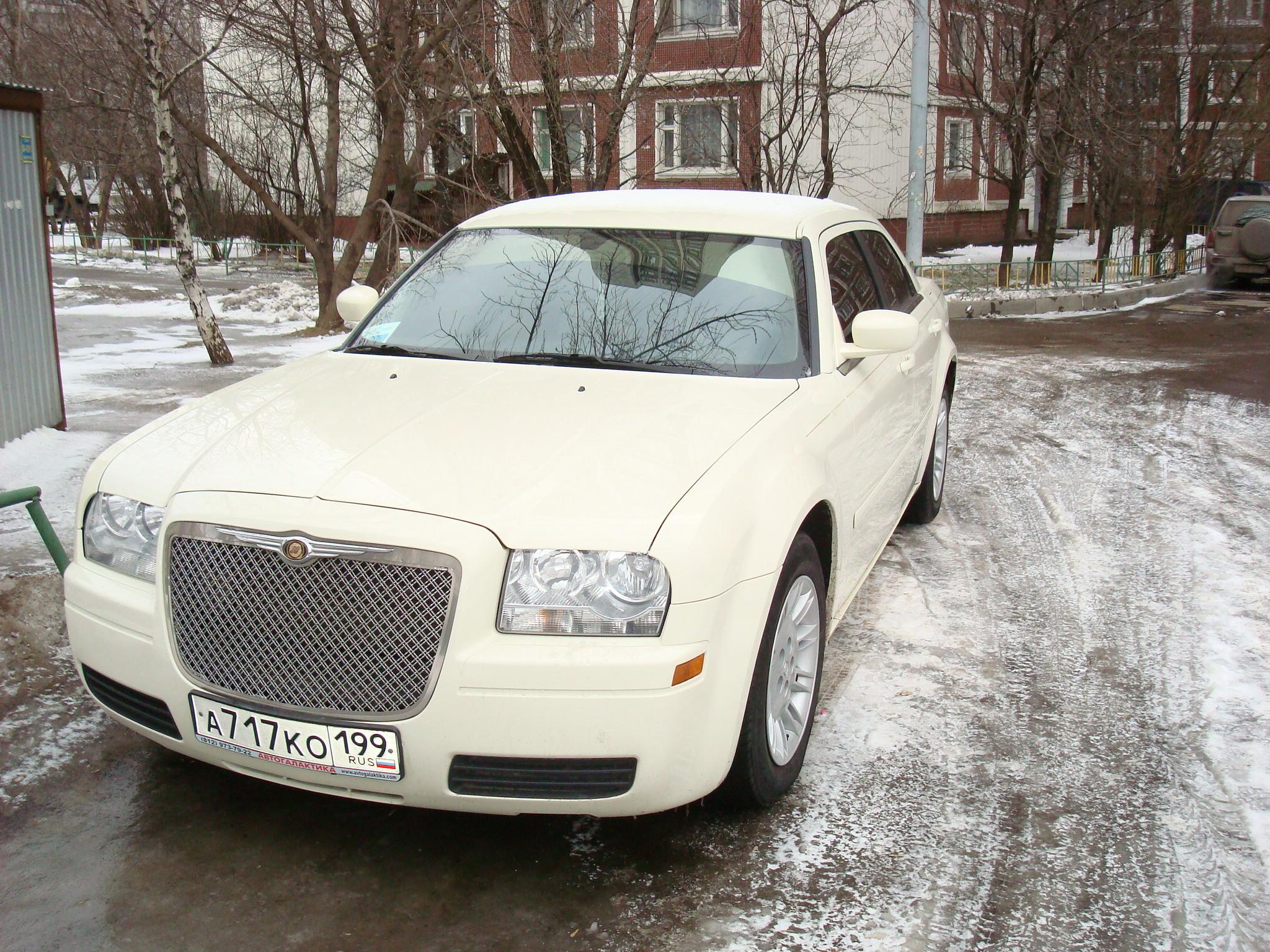 Аренда авто Крайслер 300С с водителем